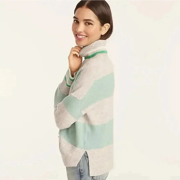 J.Crew Striped turtleneck sweater in Supersoft yarn Heather Grey Mint Size Large - Picture 3 of 12
